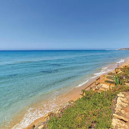3 Bedroom Cozy In Ag Menfi
